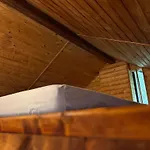 Hood In Wood Bermel