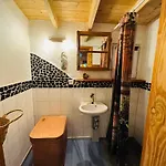 Apartamento Hood In Wood Bermel