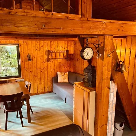 Hood In Wood Apartment Bermel