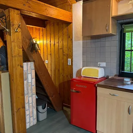 Hood In Wood *